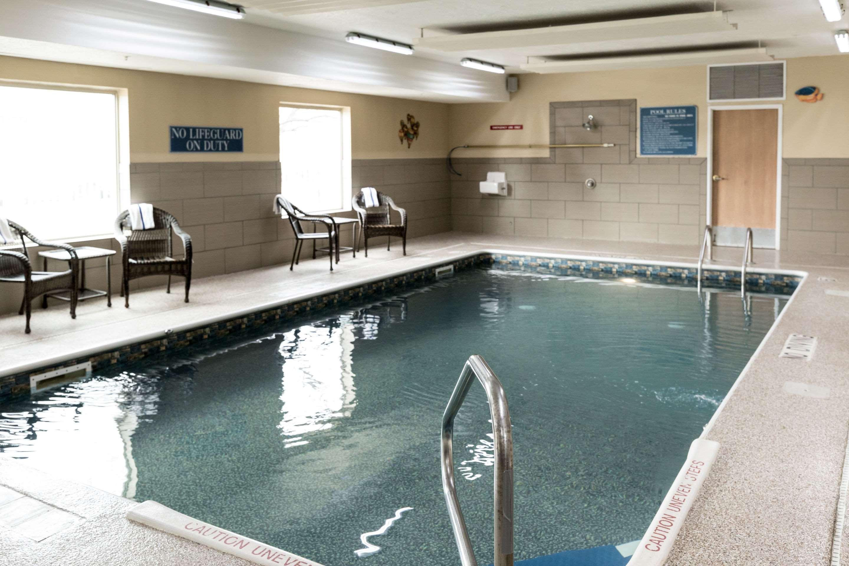Comfort Inn & Suites Paw Paw Esterno foto