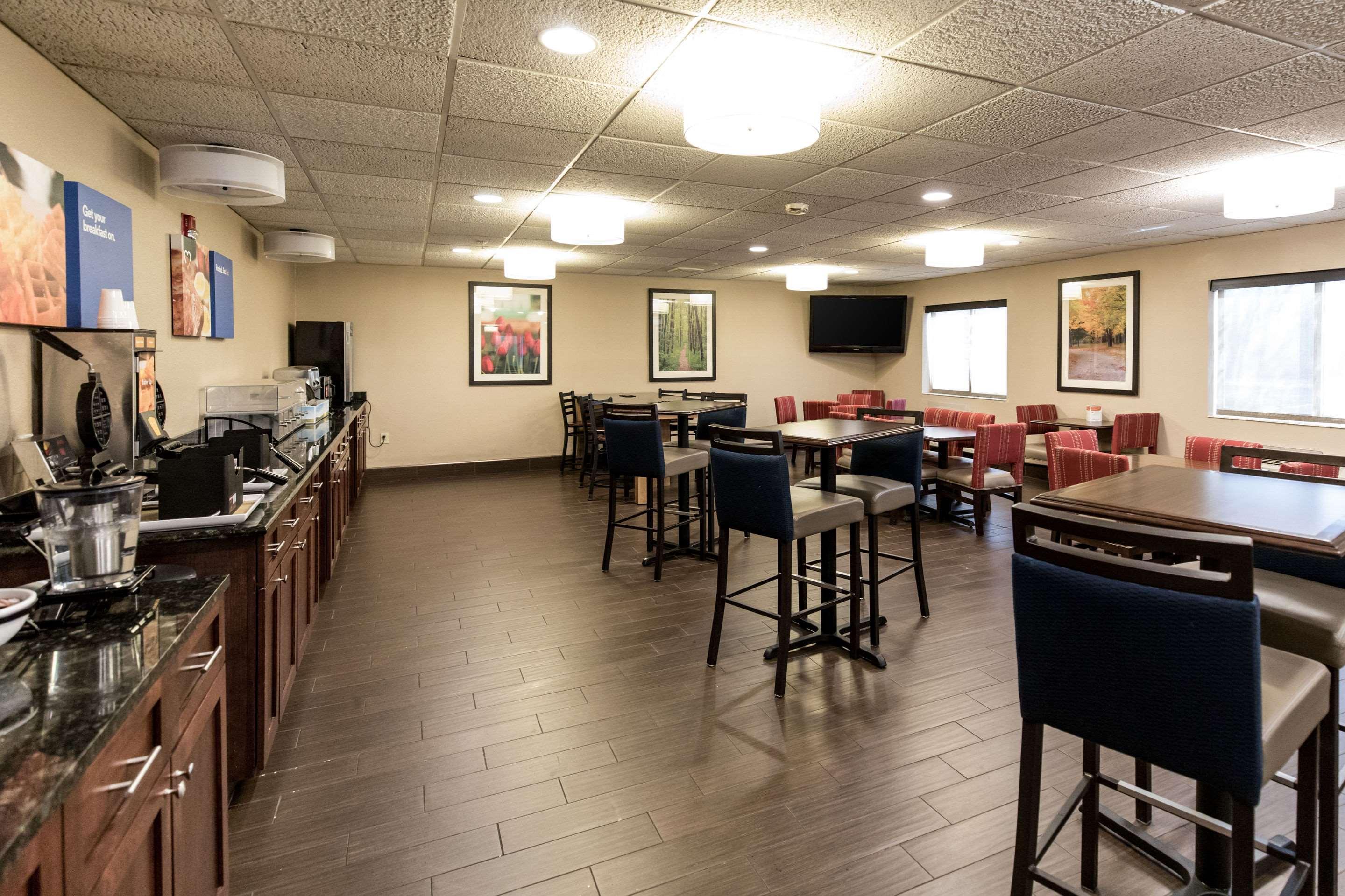 Comfort Inn & Suites Paw Paw Esterno foto