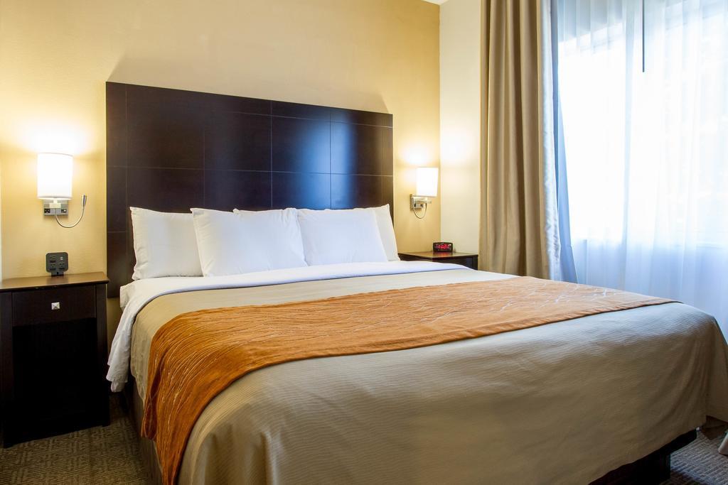 Comfort Inn & Suites Paw Paw Esterno foto