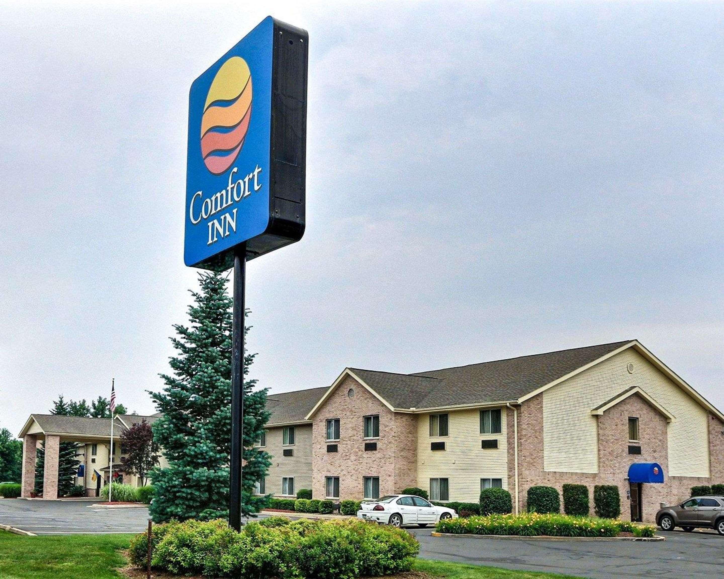 Comfort Inn & Suites Paw Paw Esterno foto