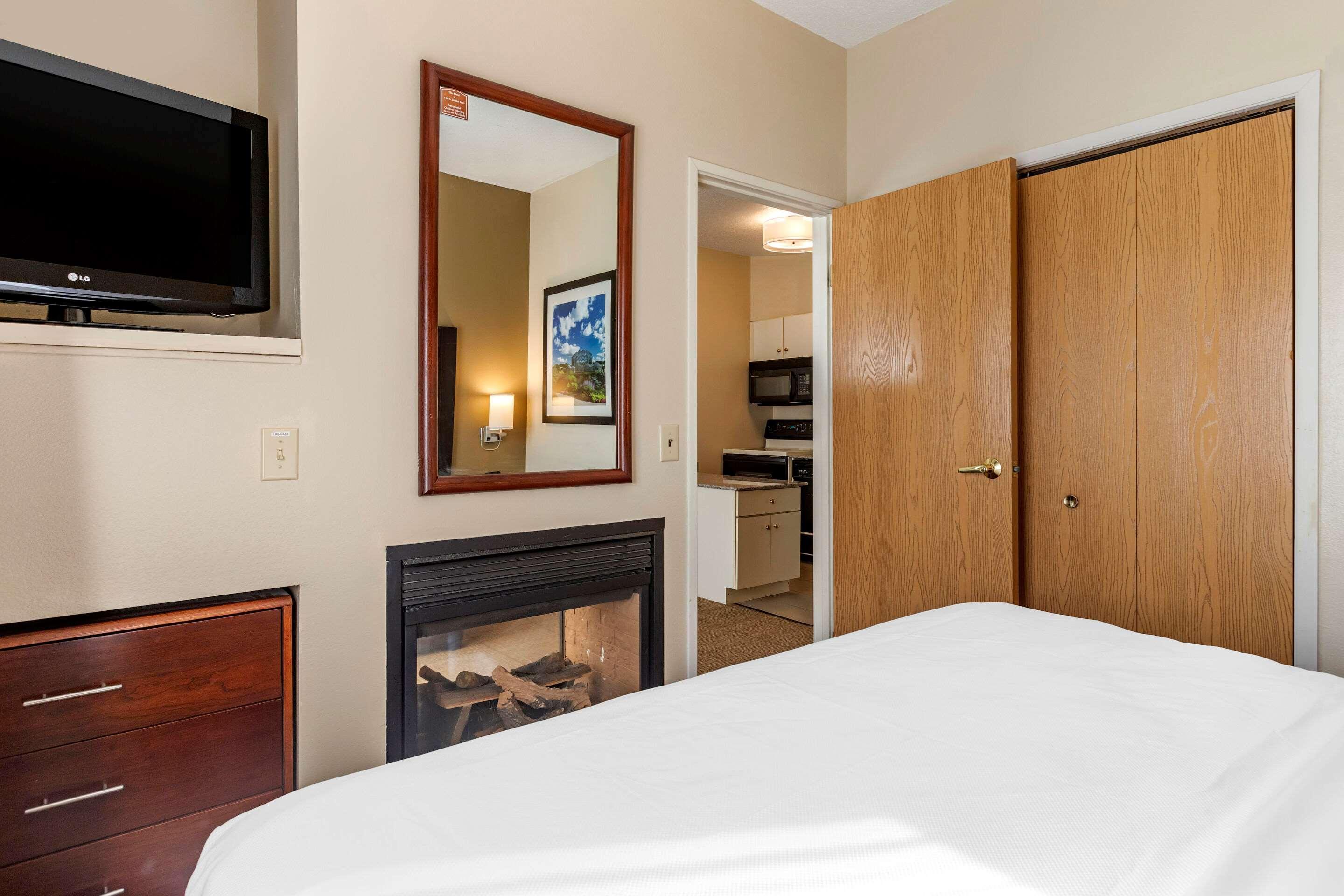Comfort Inn & Suites Paw Paw Esterno foto