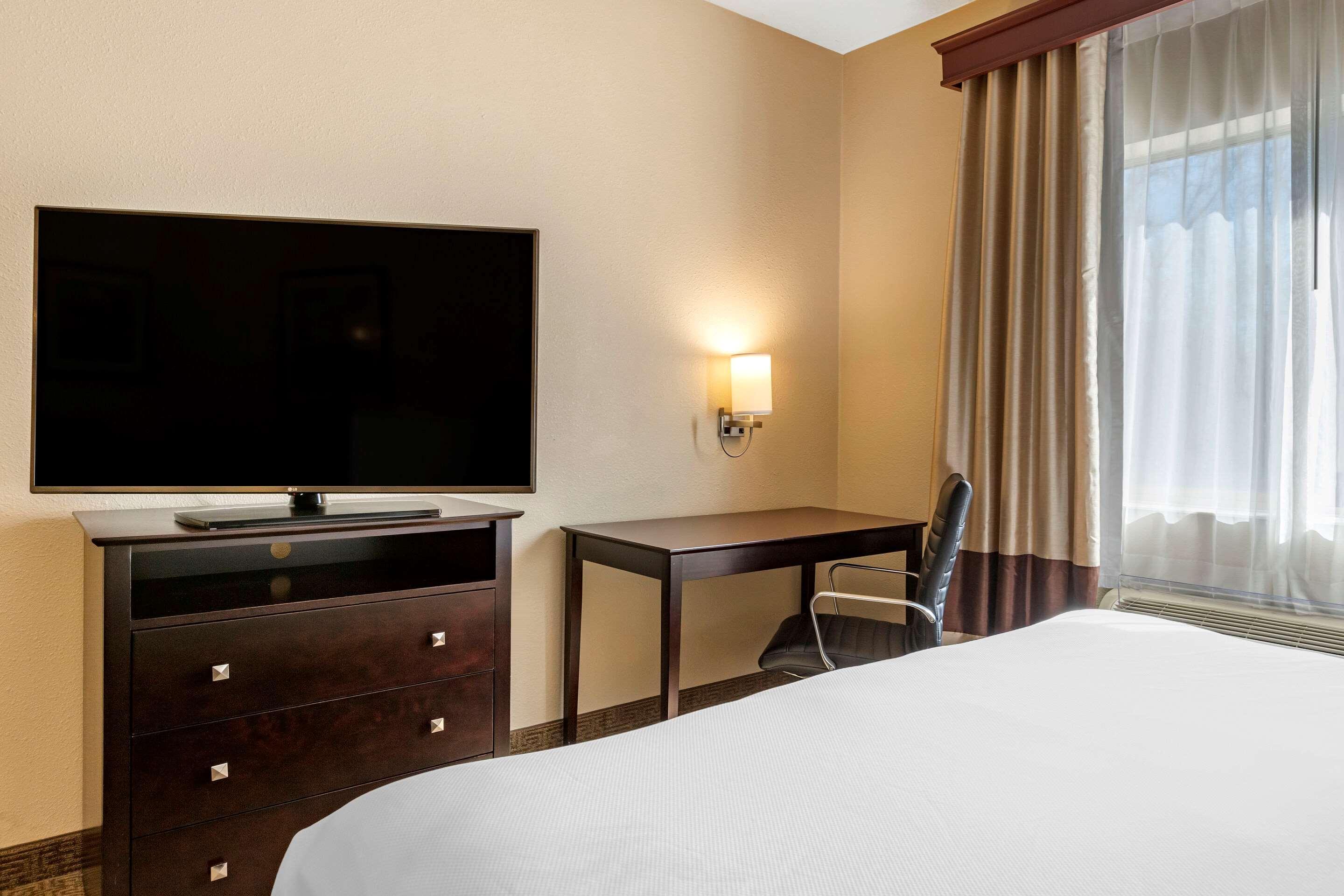 Comfort Inn & Suites Paw Paw Esterno foto